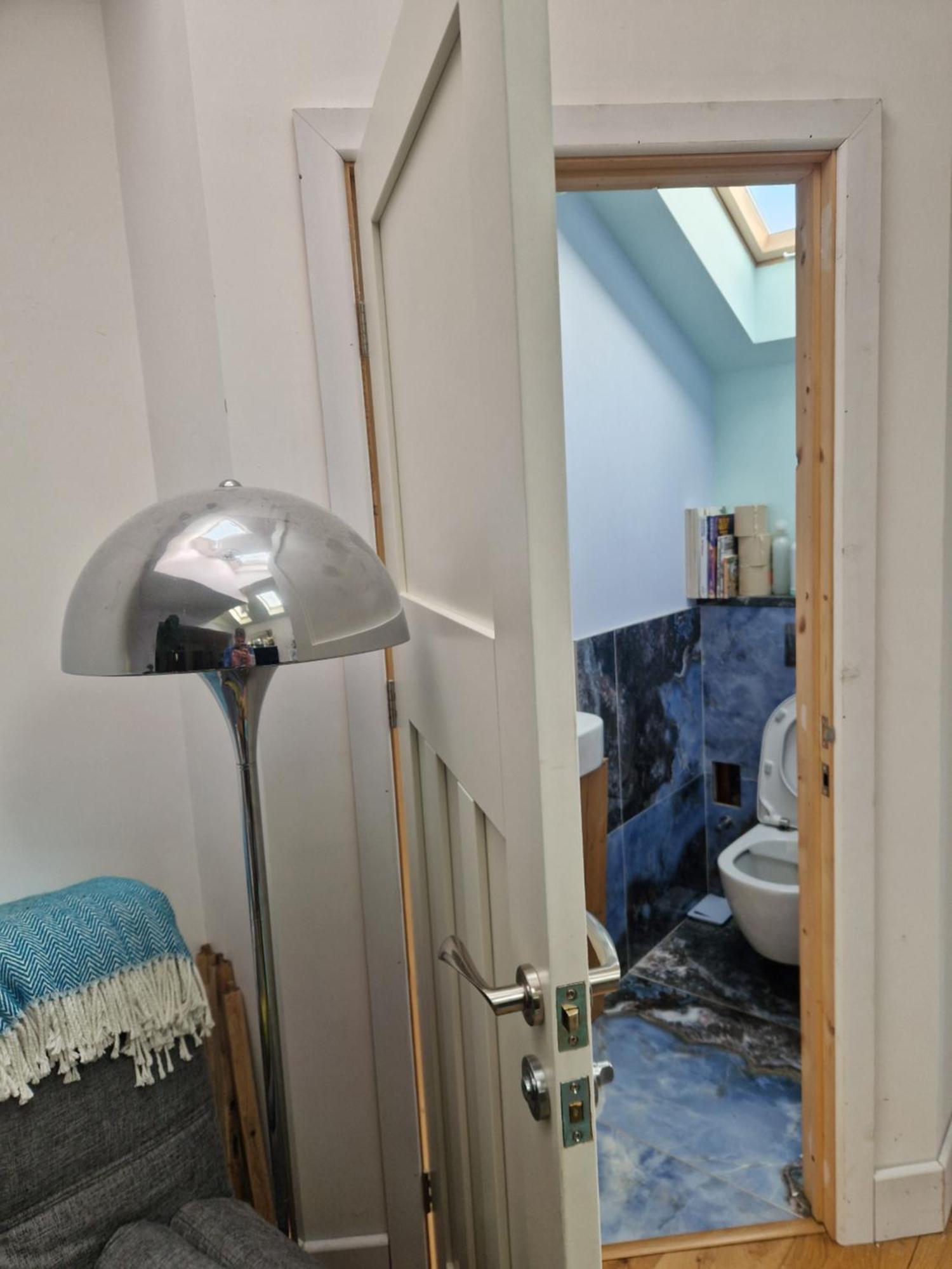 Lotus Pod House Homestay Horsell